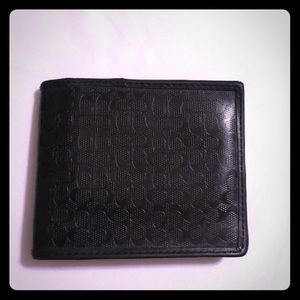 Men’s coach wallet
